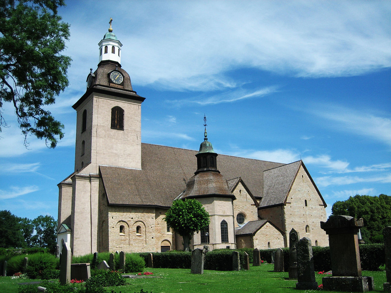 Vreta Kloster kyrkogård