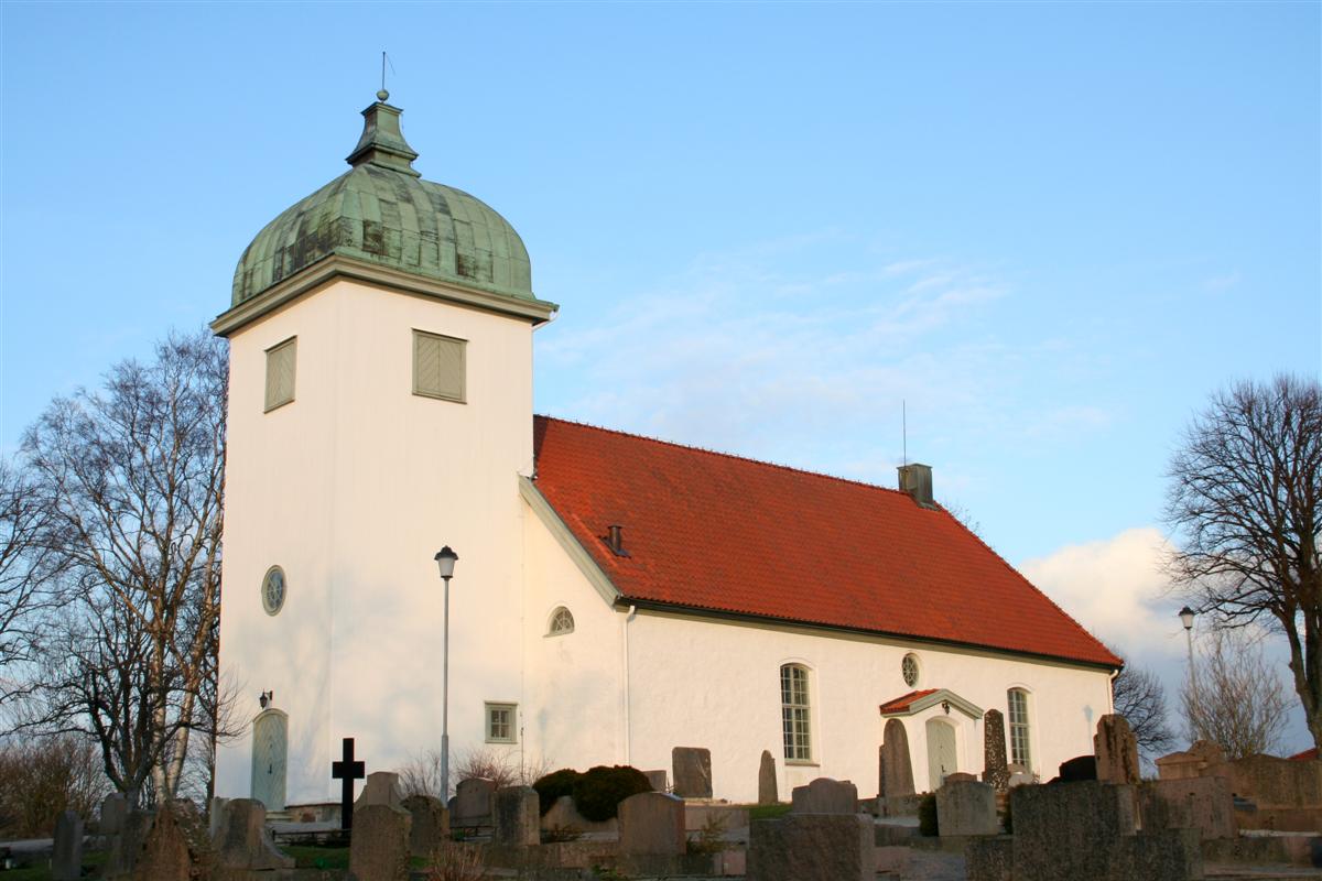 Jörlanda kyrkogård